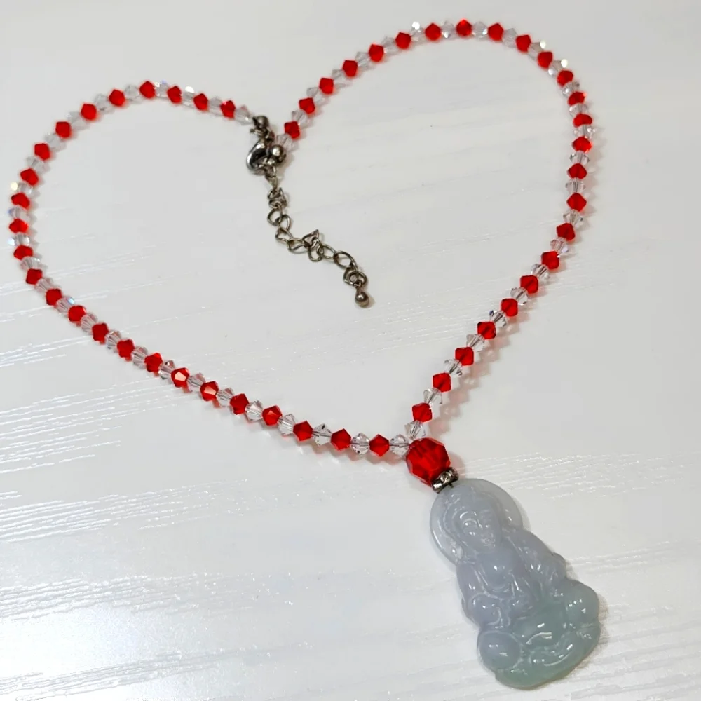 Vintage Carved Green Jadeite Gaunyin Pendant Necklace Red Clear Crystal Beads
